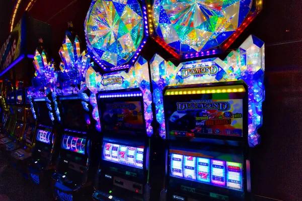 Maximizing Fun and Minimizing Risk: Strategies for Safe Play at House of Pokies